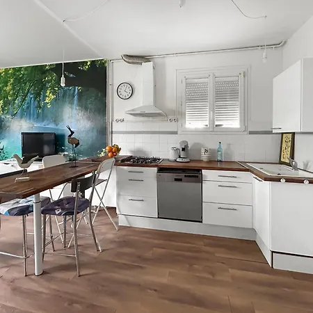 Maison Avec Jardin, A 1km Des Plages Appartement