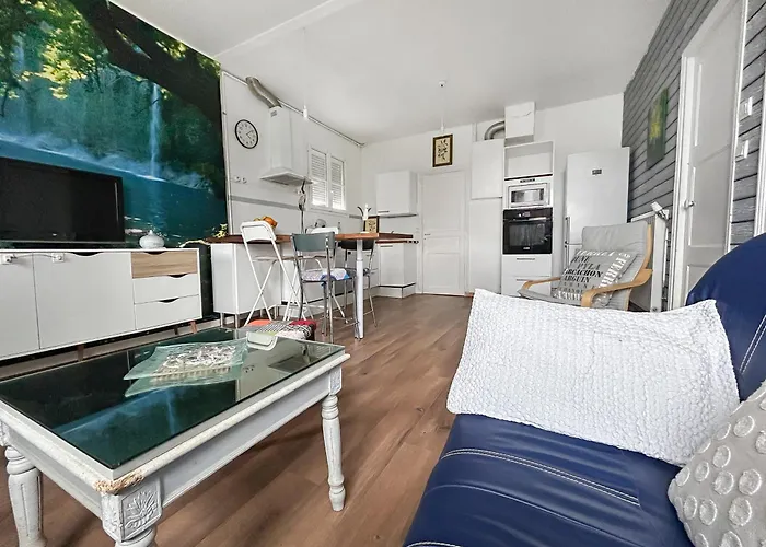 Apartment Maison Avec Jardin, A 1km Des Plages Royan